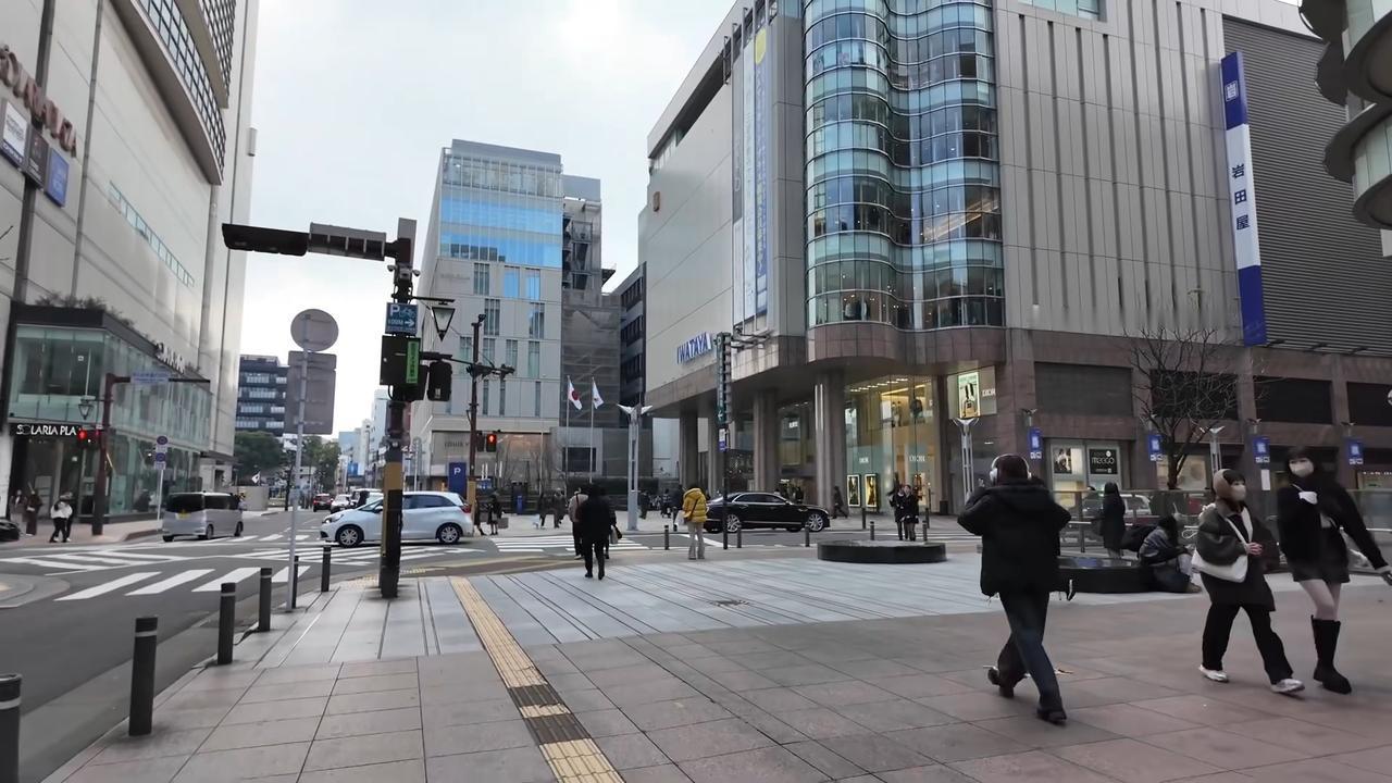 韩媒：“找不到接班人”，日本遭遇企业倒闭潮！1月23日，韩国媒体《每日经济》发