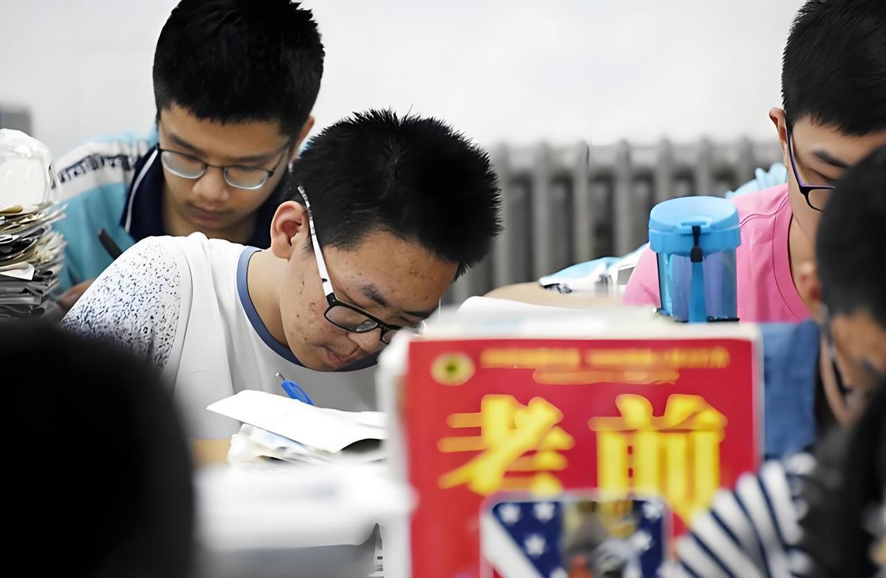 避坑指南｜985冷门专业研究生，值得读吗？实话不绕弯很多人纠结：985院校的冷
