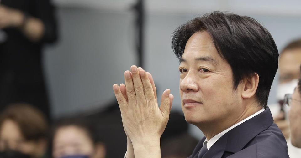 【赖清德篡改历史、歪曲事实，人民日报行动了】赖清德发表演讲，大肆篡改历史、歪曲