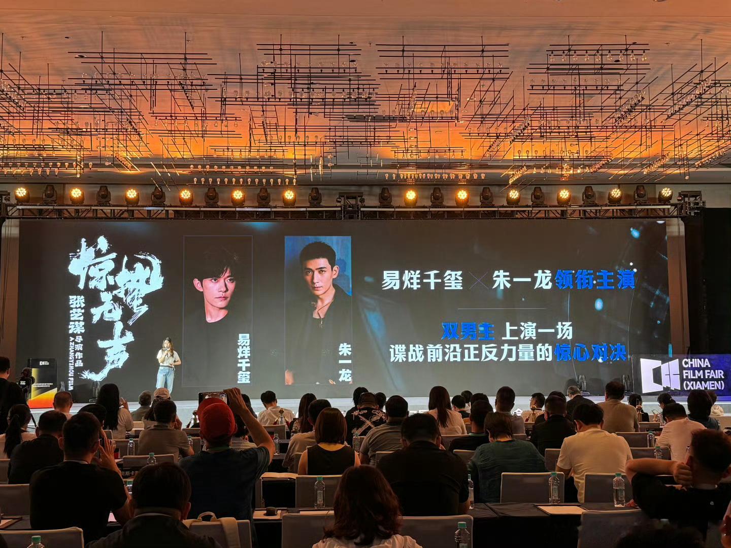 要文字版“双”有文字，此为毛一胜要图片版“双”有图片，此为毛二胜我们无所谓，此为