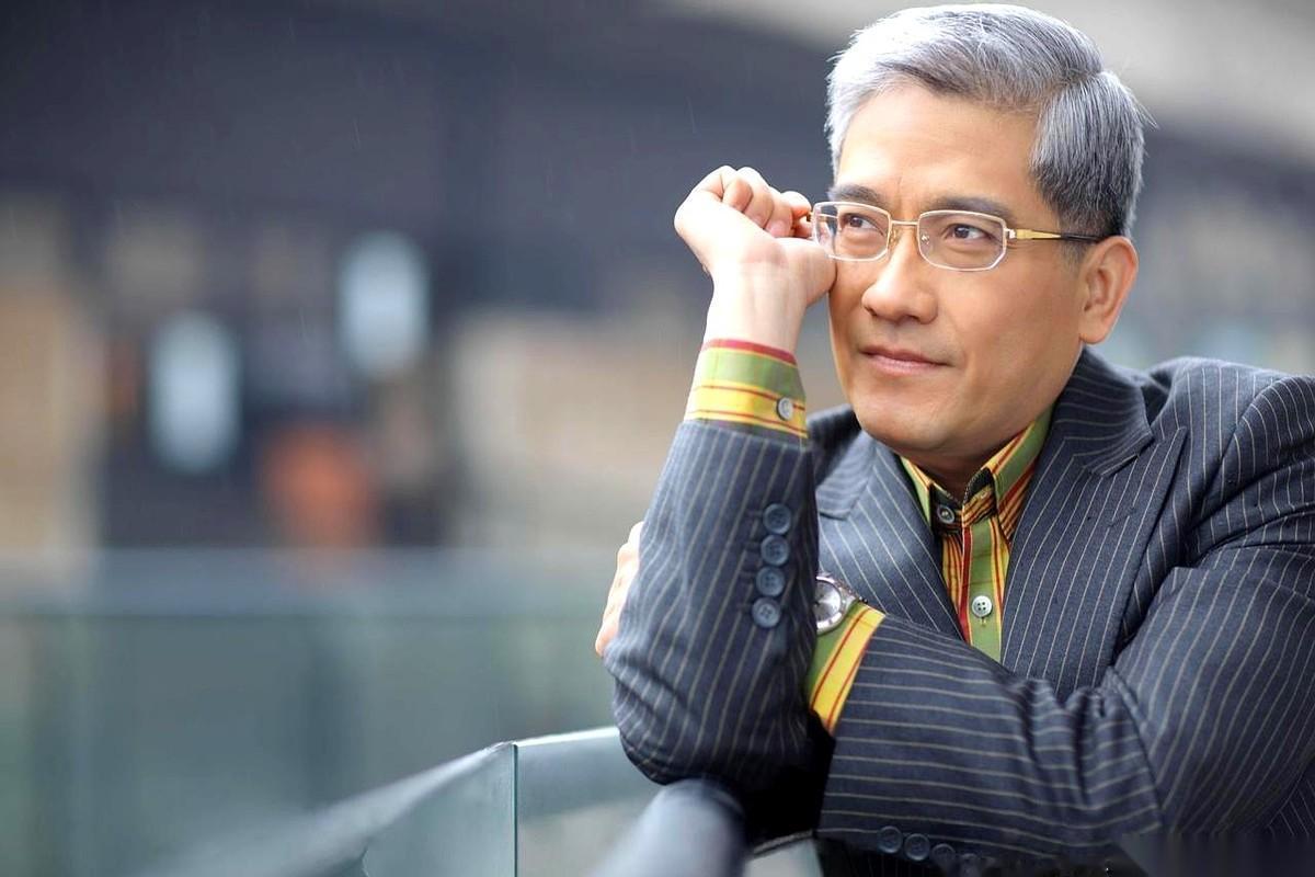 就在刚刚，一条没上热搜的新闻让我看得头皮发麻。2030年，人类历史上第一度由“
