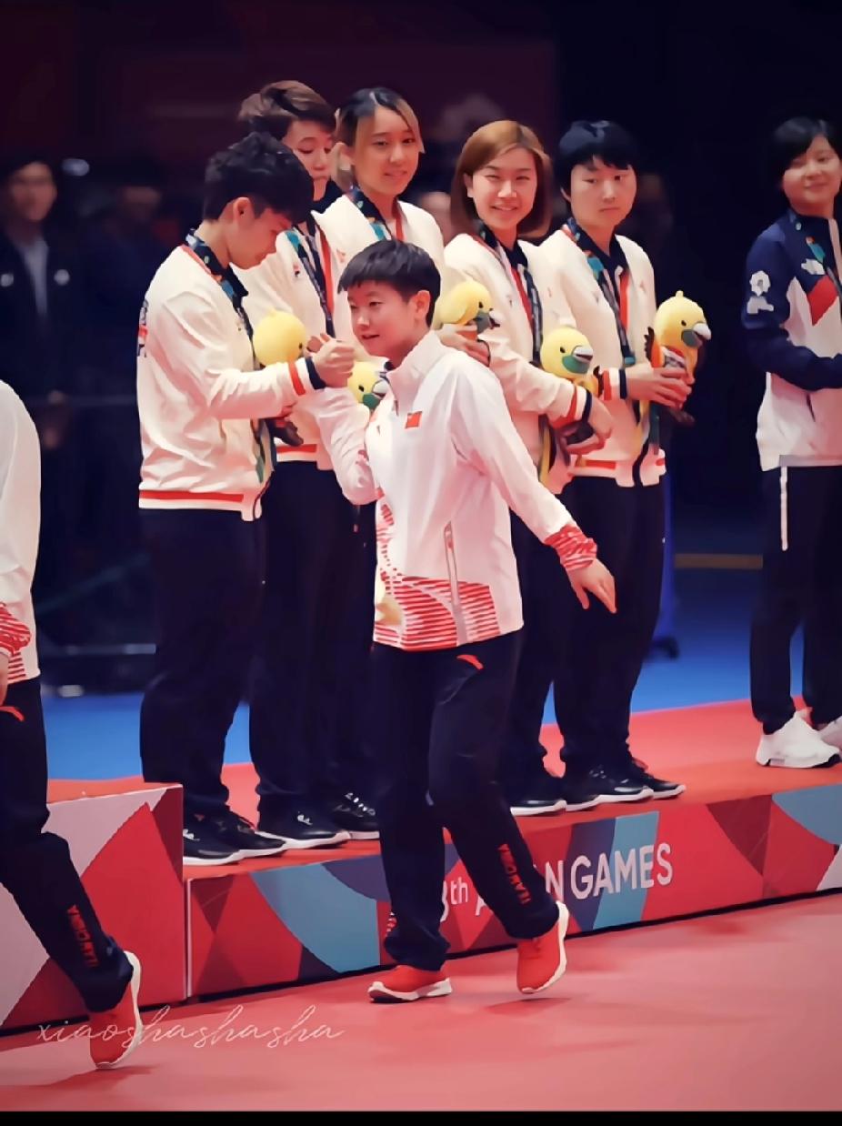 2018雅加达亚运的小莎莎，可爱到心巴上了翻到2018年雅加达亚运会的孙颖