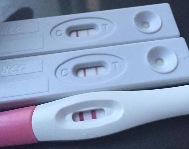 产妇顺产时哈哈大笑, 医生一脸茫然, 老公连说不对劲