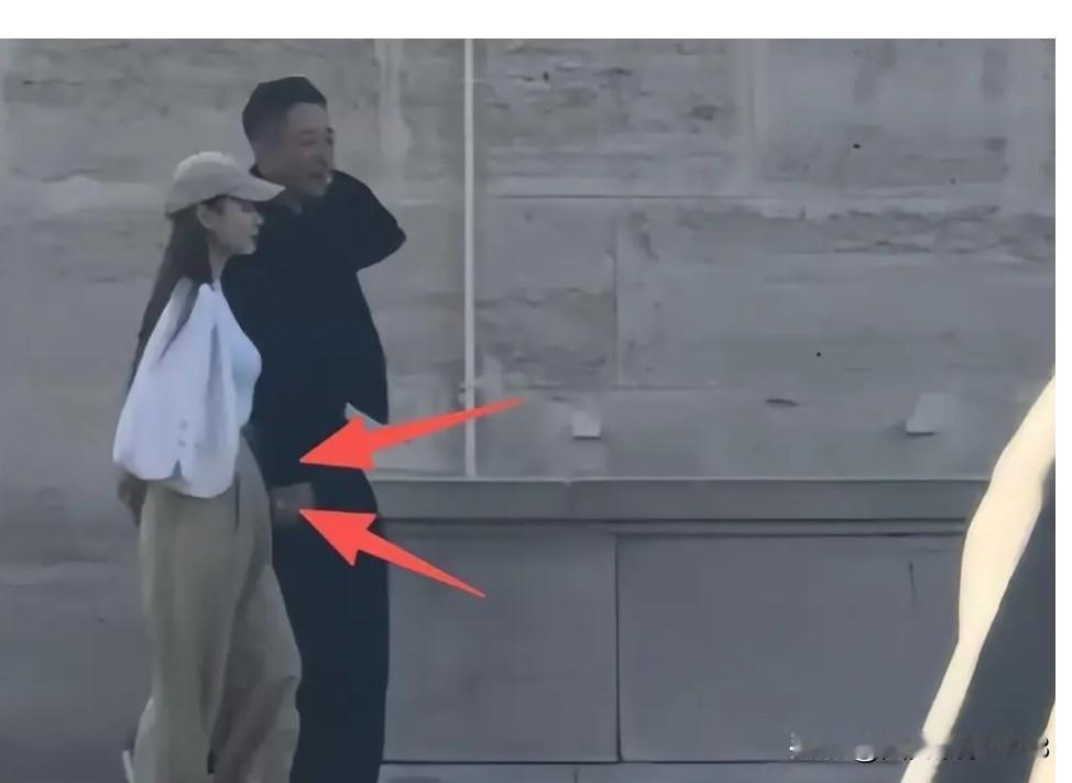 国庆假期网友偶遇马筱梅和汪小菲两个人到国外去度假，享受两人的二人世界。前段时间马