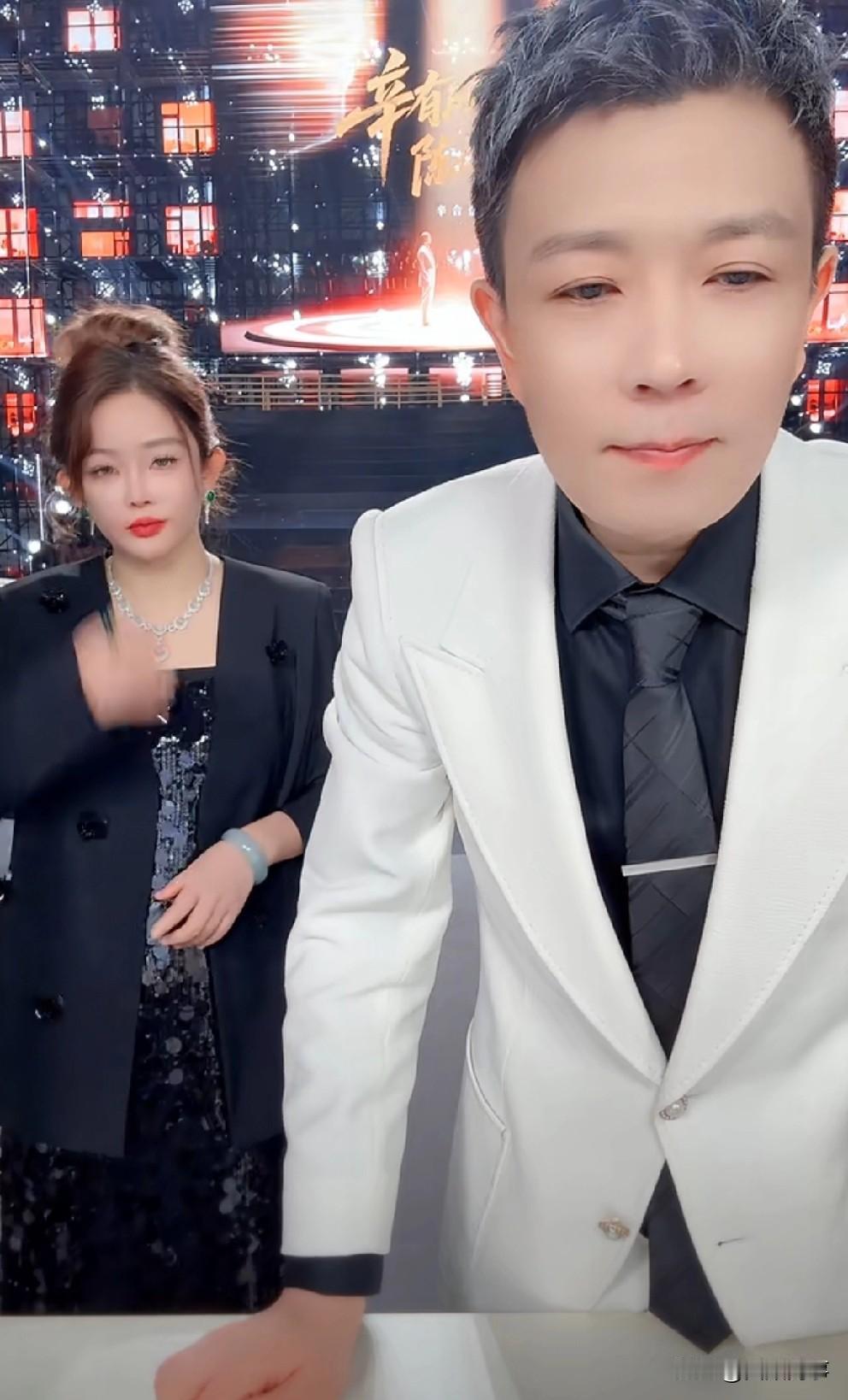 辛巴呼吁818粉丝对初瑞雪宽容点！她没经历过一个亿的账号，