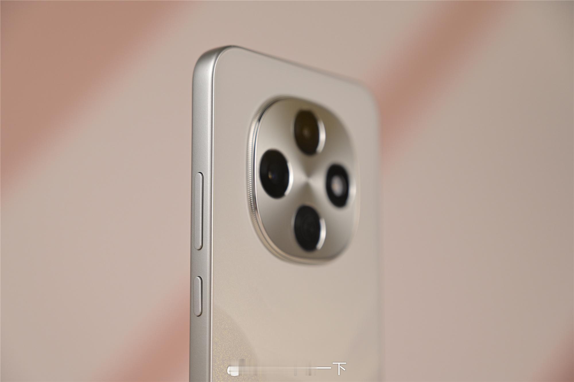 OPPOA6Pro，新一代耐用战神！新机来了有点东西​​​