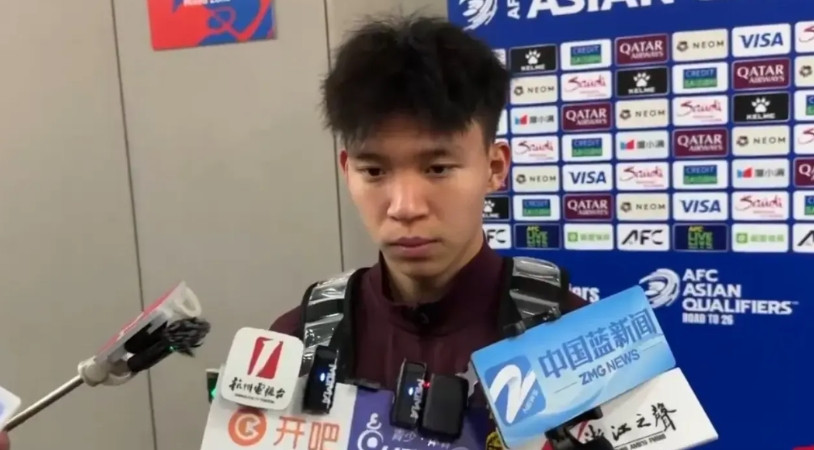 王钰栋：我在进攻上的任务更多是协助另外一个中锋！王钰栋接受记者采访时说，他的