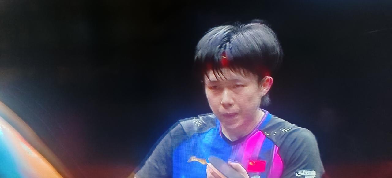 王楚钦绝境逢生，在大比分1比3落后的不利局势下，连扳3局实现惊天逆转。最终以4比