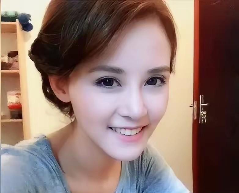 她倒追张杰时，全网都说她疯了。但没人知道，刘烨分手后那几年，是数着日子熬过来的