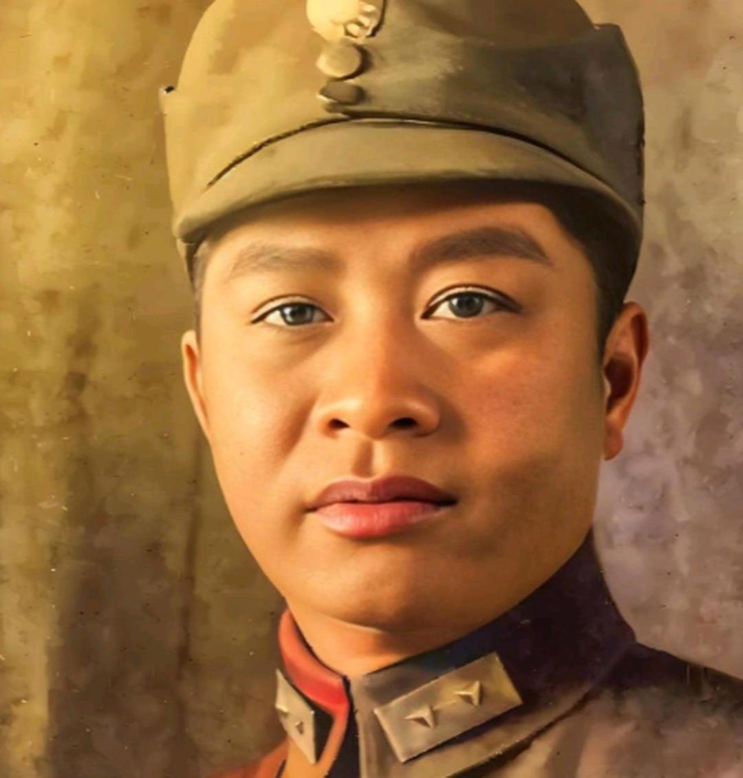 1912年，16岁的叶挺在父亲强迫之下，迎娶童养媳黄春。父亲满心指望这场婚事稳住