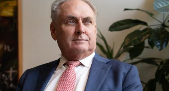 这次轮到中国掀桌子，为何拿澳洲开刀？24小时！澳方刚在台海对解放军演习指手画脚