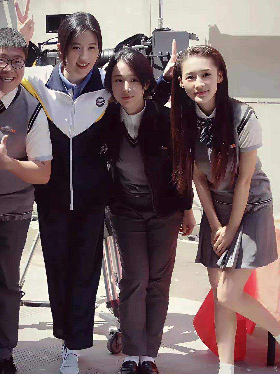 李沁和刘亦菲的同框照，美成啥样了​​​