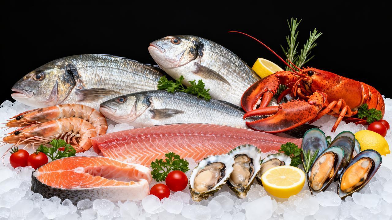 每次出门诊，都有朋友担心地问我：“查出肺结节，是不是海鲜就一点都不能碰了？听说会