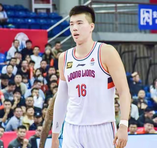 郭士强世预赛12人名单预测：攻防兼备，新老共筑冲线阵容紧扣“玩命、适配、顶尖”的