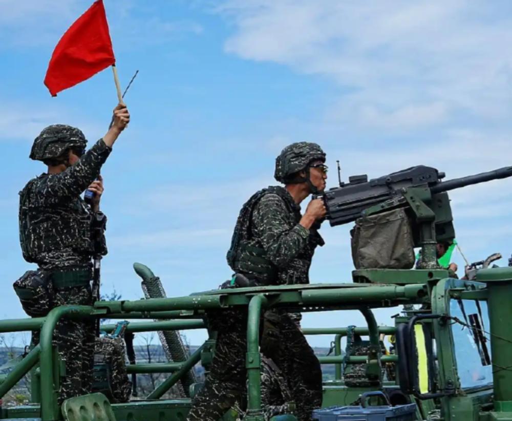 中方要向全世界亮明规则：解放台海之时，任何出兵参战的国家，都等同于侵略中国领土。