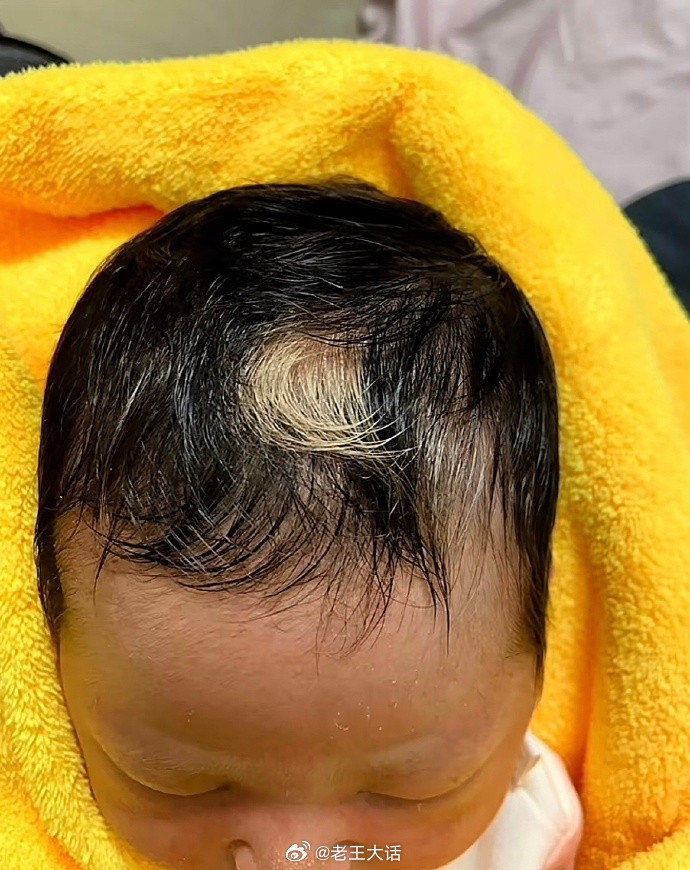 现在出生人口少，女娲都有时间搞造型