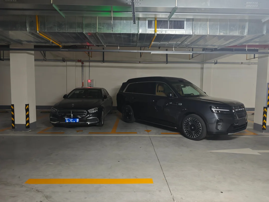 兄弟们！出门开哪个？