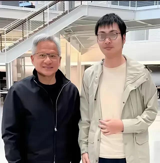 清华培养出来的这俩人，算不算卖国贼？ai顶尖人才朱邦华和焦剑涛,被黄仁勋挖