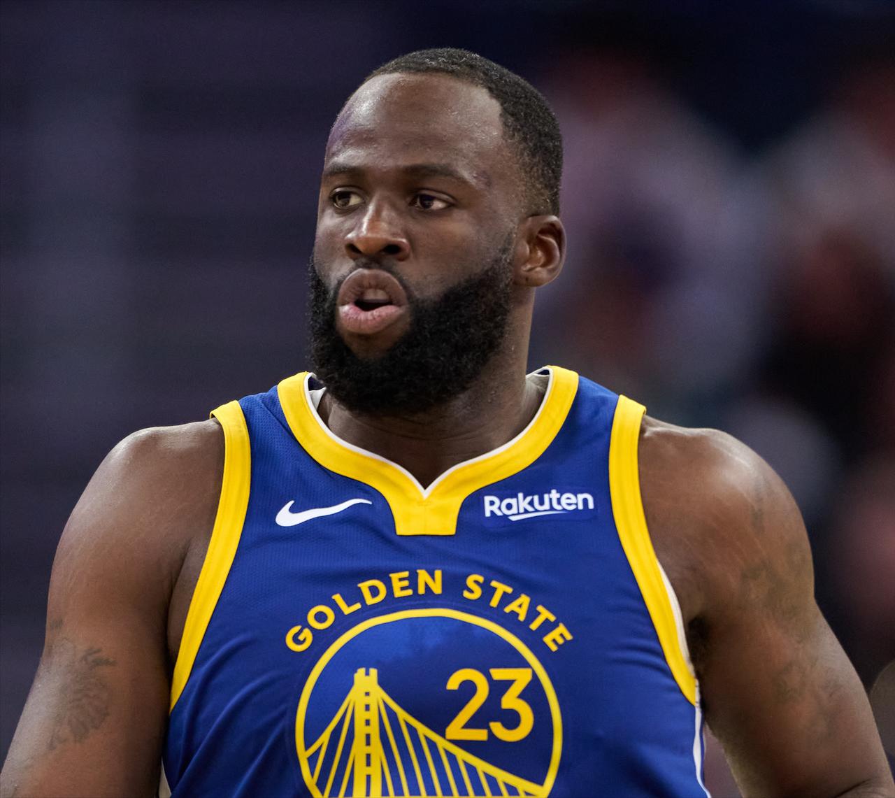 追梦格林的负作用！勇士过去6场比赛：追梦在场，不敌马刺（西2）追梦在场，不敌