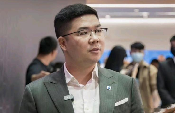 网传前腾势负责人赵长江加入智界近日获悉，前比亚迪腾势品牌总经理、腾势方程豹直营