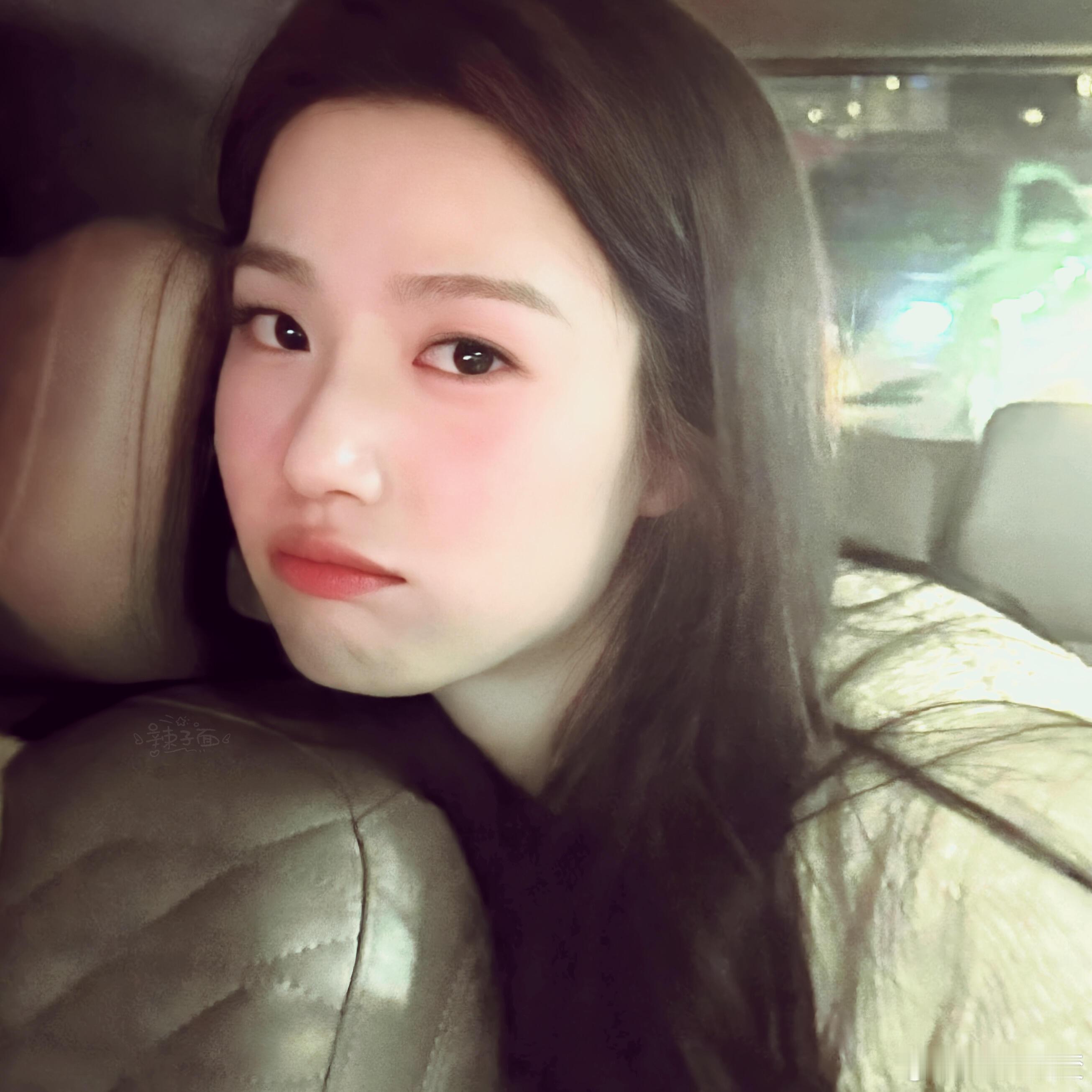 卢昱晓头像｜云厘厘噜噜杀青快乐早日见面吧云厘卢昱晓｜