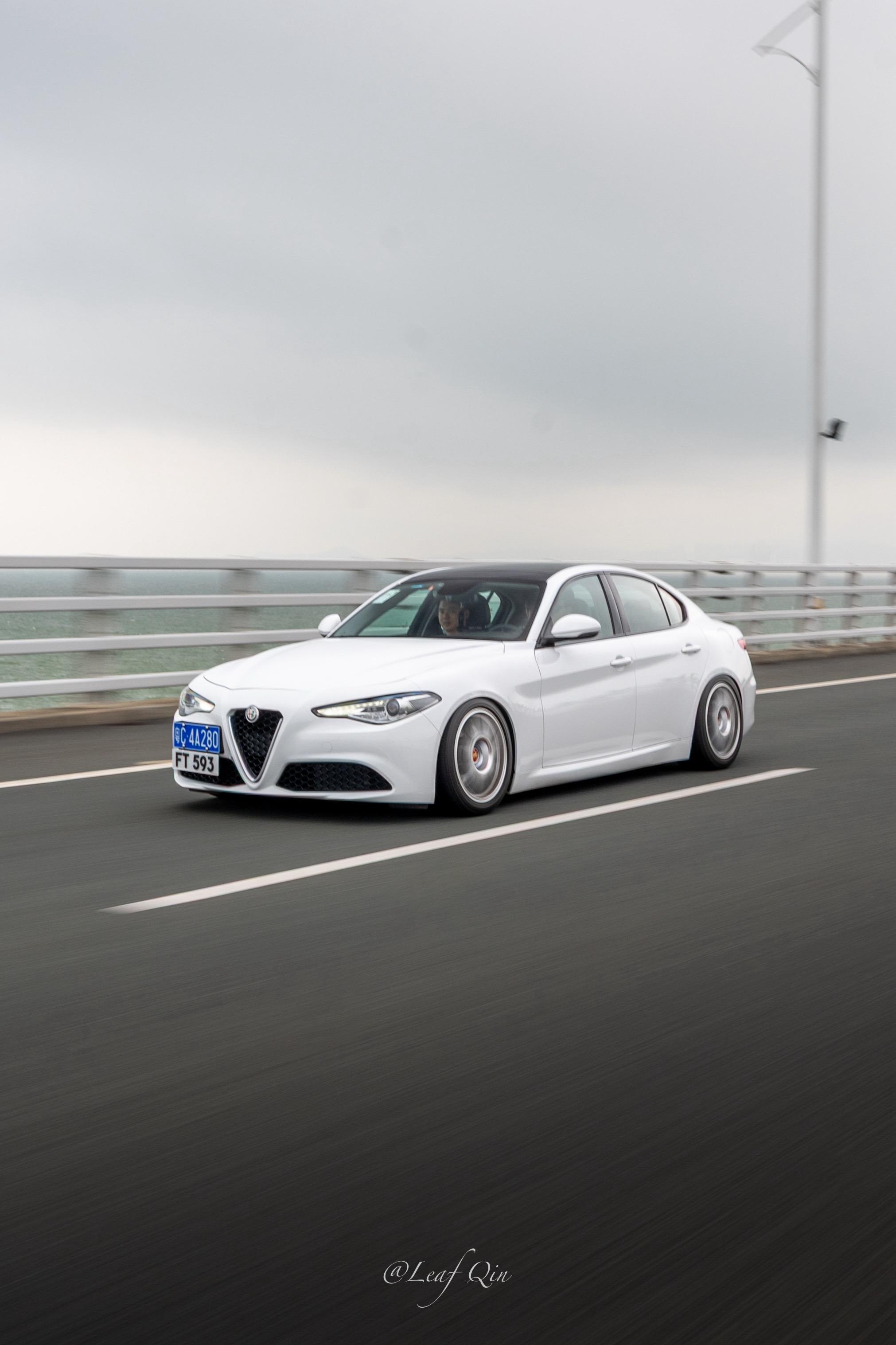 特意人士南下！第一次在香港开上自己的车 得益于平时在澳门驾驶通勤 到达...