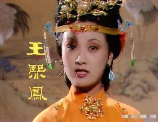 如果王熙凤听了秦可卿的建议，发展祭祀产业，贾府有可能翻盘吗？ 如果王熙凤真听