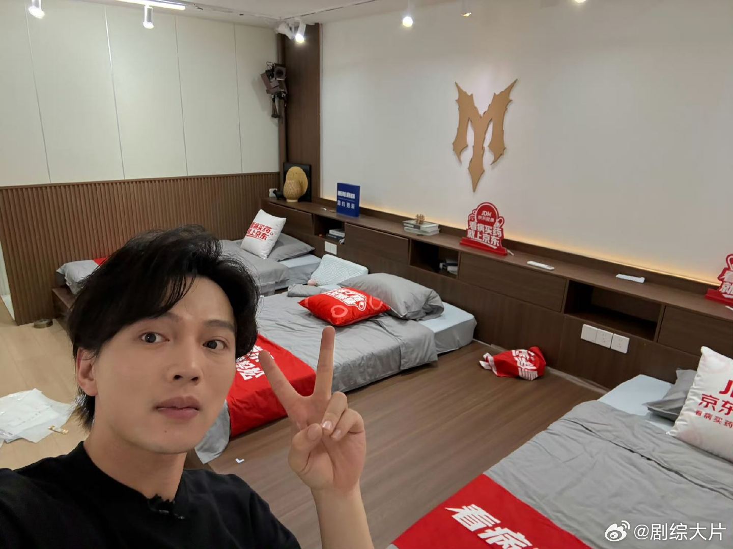 叶润泽回应被淘汰不要淘汰叶润泽披荆斩棘看完叶润泽的淘汰长文心里五味杂陈，明