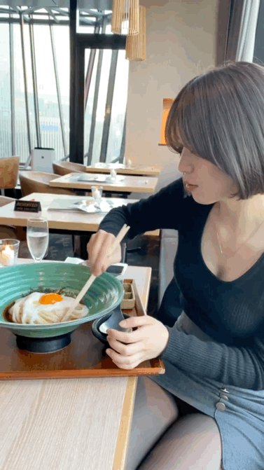 荷包蛋好像没熟