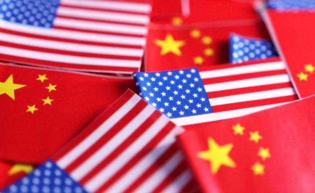 中国抛售美债根据知情人士透露，目前中国监管部门已经向不少银行发出提醒，建议减少