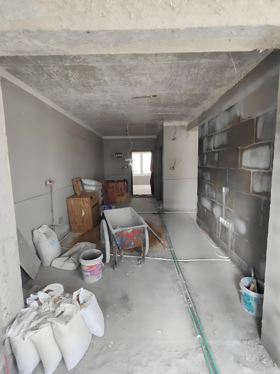 “白嫖还有理了？”新疆伊犁，男子购买了一套8楼的住宅，然而他却记错了楼层，对9楼