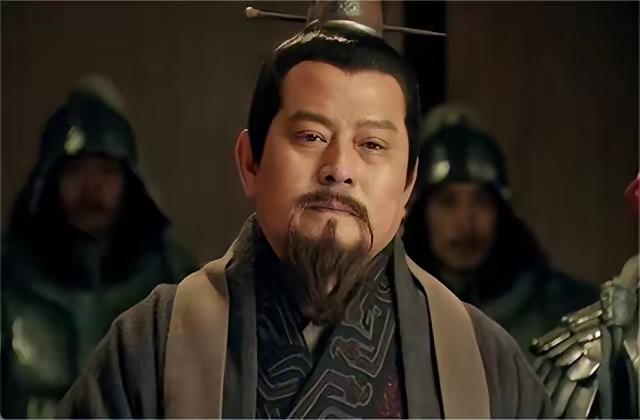 陈平当上丞相后，整天沉迷于酒色，不理政务，吕媭趁机向吕后进谗言，谁知吕听后，竟然