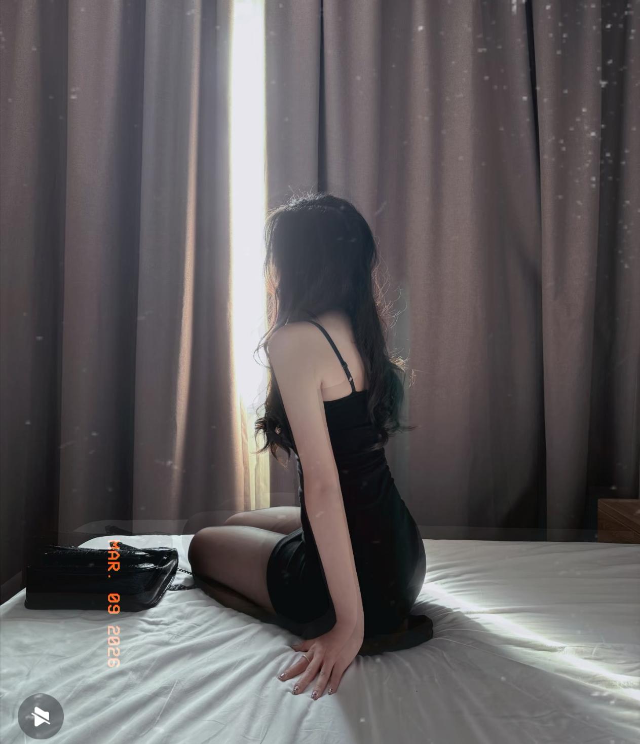 性学家李银河说过一段很扎心的话：夫妻长期分居，女人很难拒绝对她好的男人，就算明