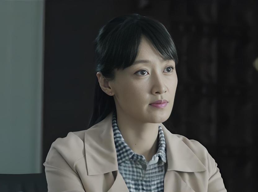 图里琛跟侯亮平相比，谁的地位更高？咱就这么讲吧！8341这几个数字都明白吧，
