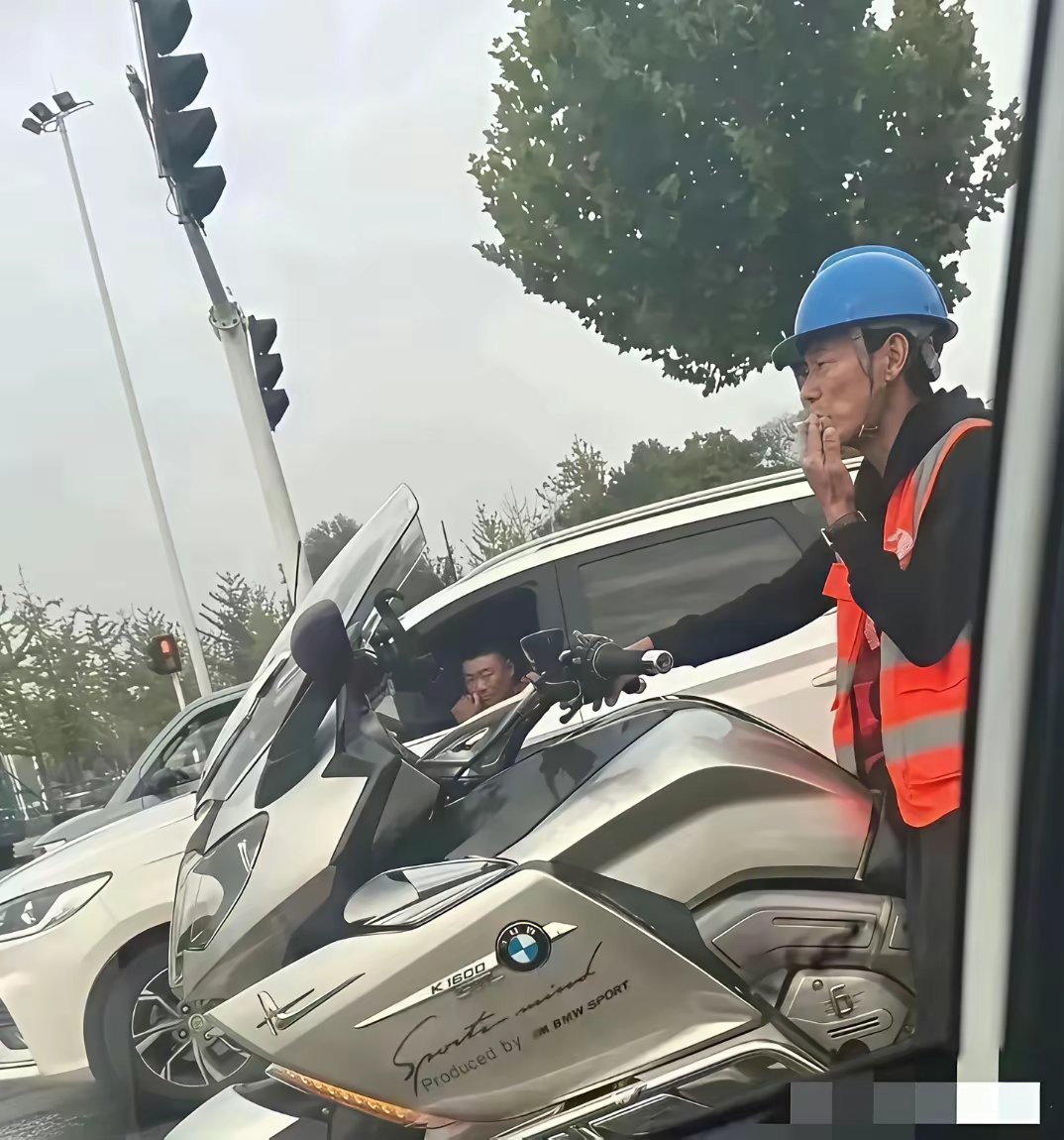 我去大爷真牛果然大爷就是大爷，不服都不行呀！