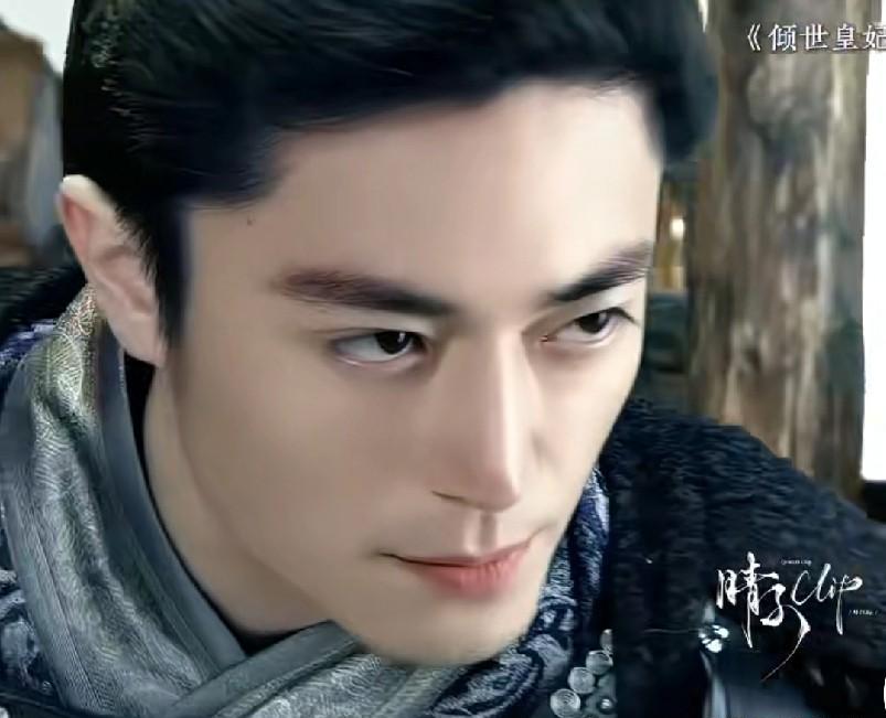 林心如十年前一个决定，让两个男人争到现在。当年《倾世皇妃》开拍，她手指一点——