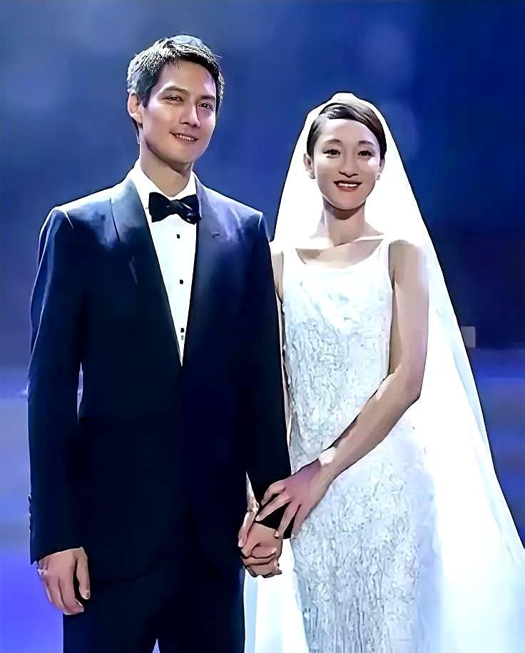 拒借丈夫300万，周迅拆了6年跨国婚换做是你，老公开口借300万开公司，你