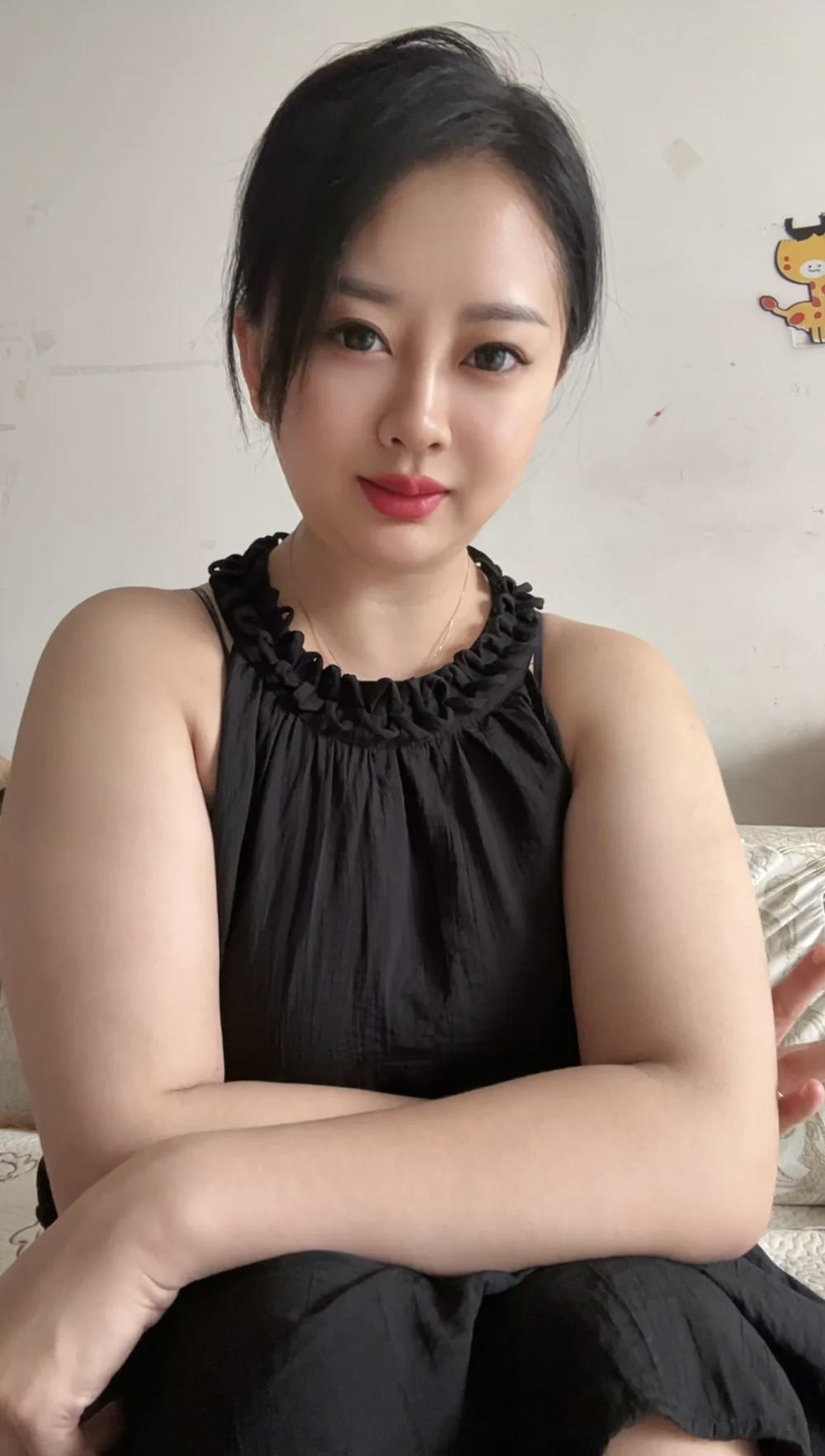 这胳膊全是脂肪