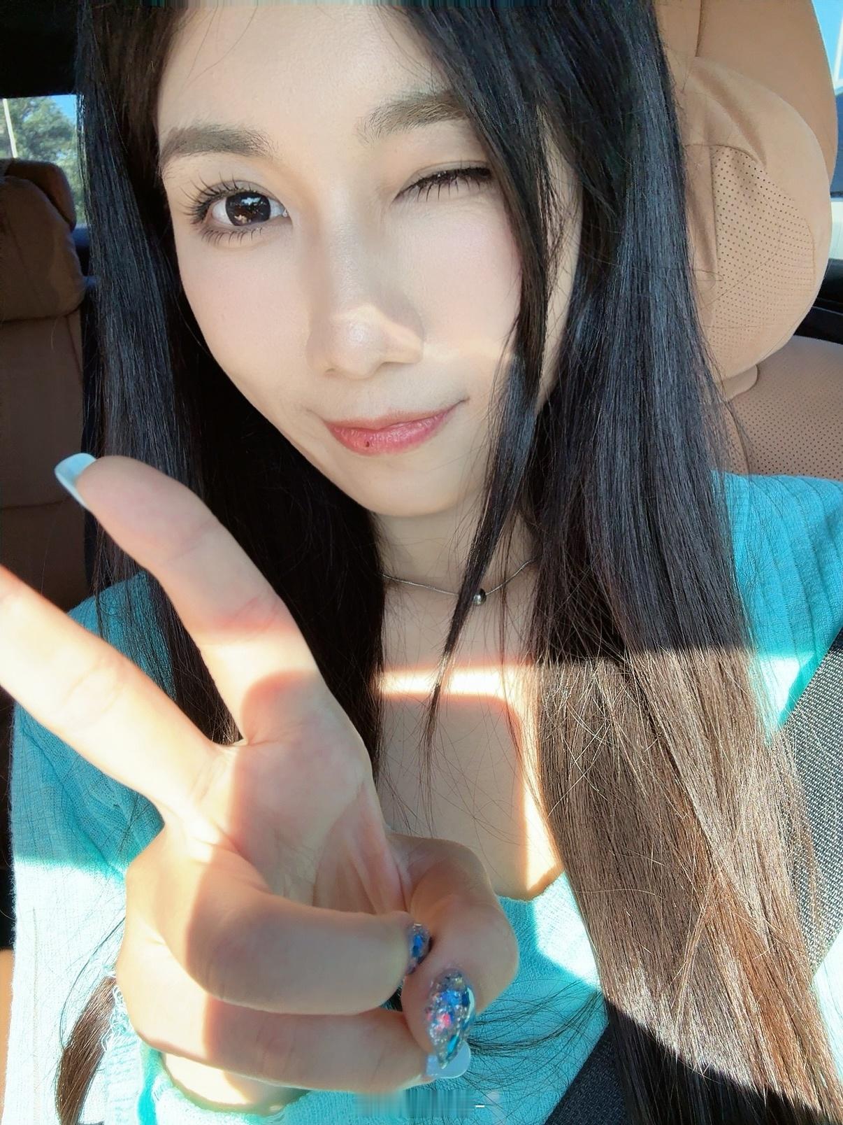 今天长这样卷妹的日常​​​