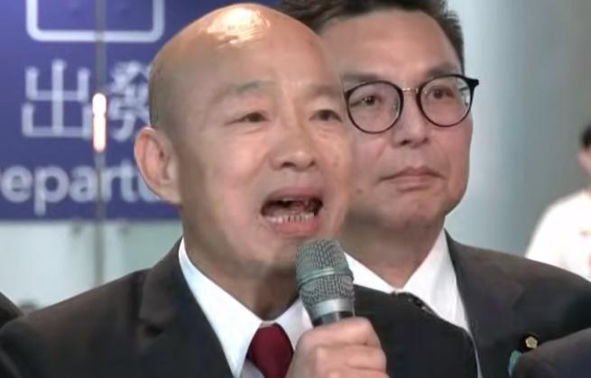 台湾学者沈荣钦表示，国民党主席郑丽文返台后为了洗清阻挡军售的标签，已经喊话要提出