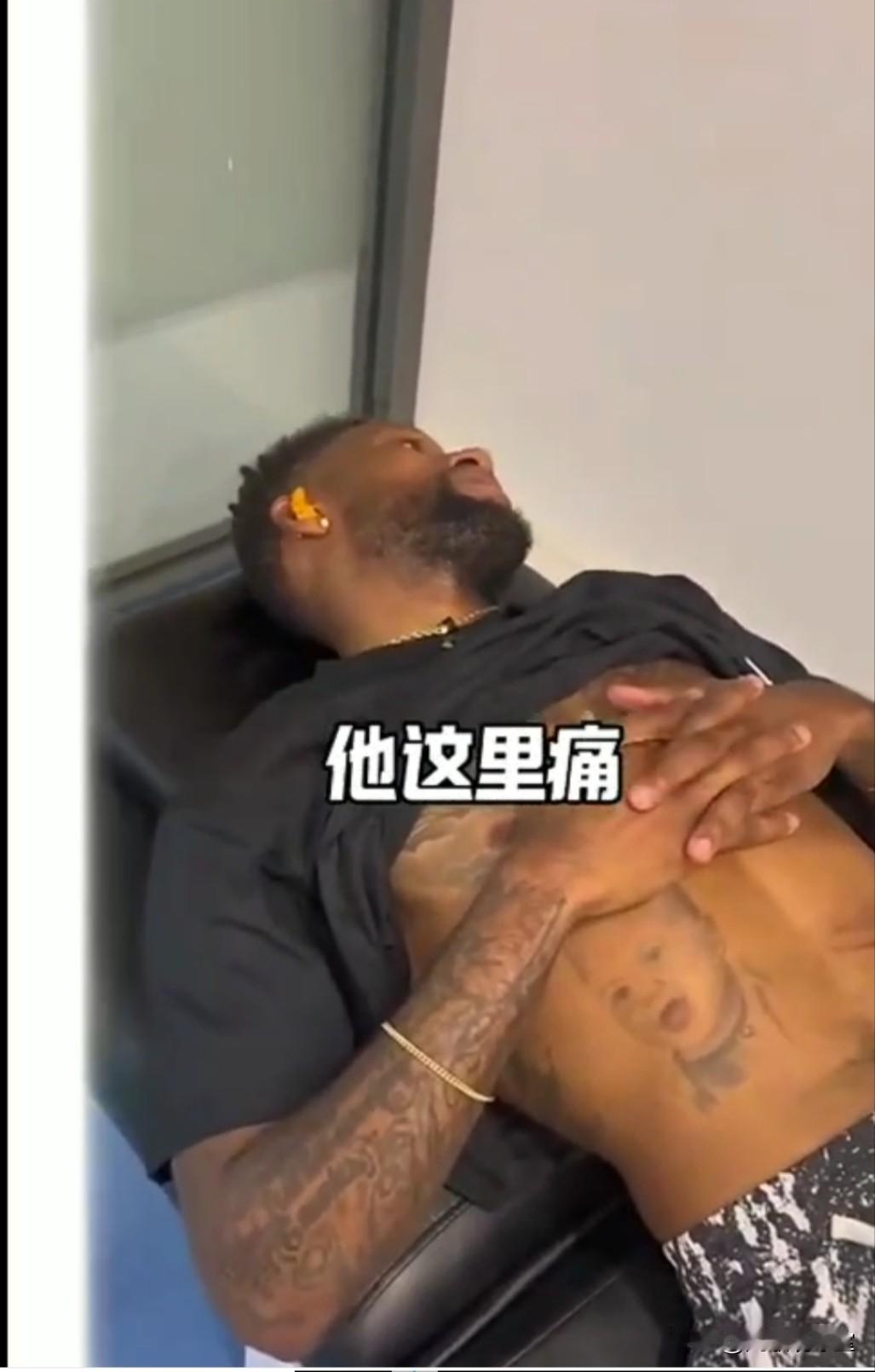 韩德君逃过一劫！威姆斯宣布这辈子再也打拳击了，大韩庆幸威姆斯没有找他下挑战书，如