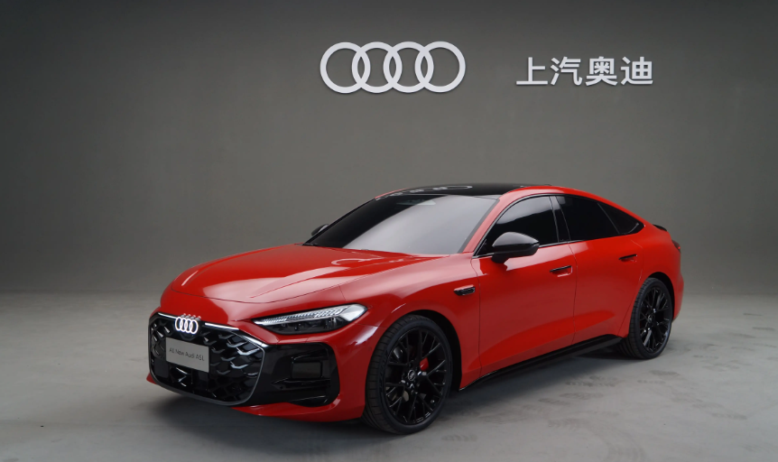 奥迪A5L把起售价压到23.98万，表面是降价抢年轻人，实则是用旧牌打新局。