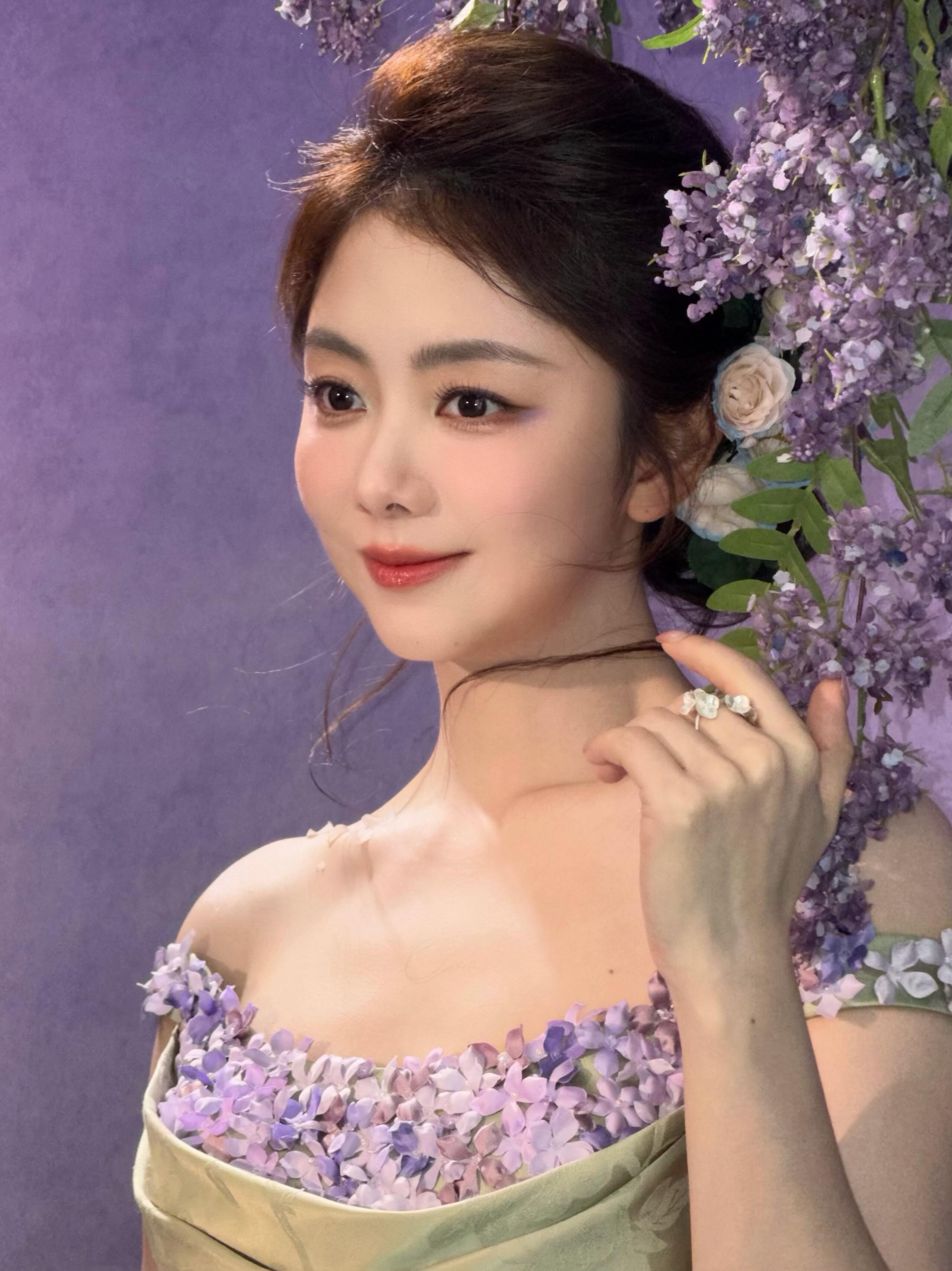 谭松韵｜今日直播状态春日的一抹明媚💐我也不想提进组，但是这个状态太太太好了！！