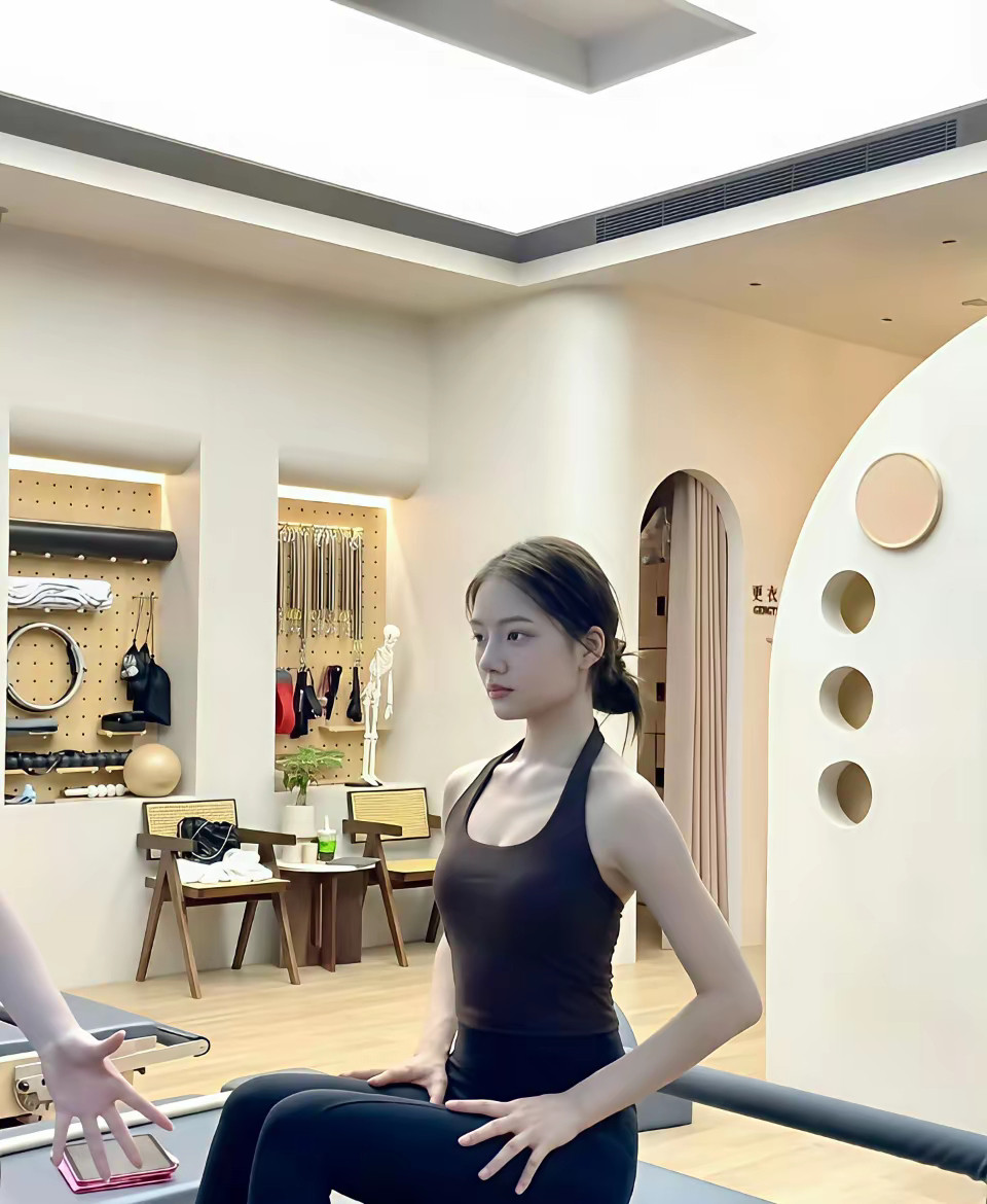 不是，任敏这素颜到底是谁说她丑的！！​​​