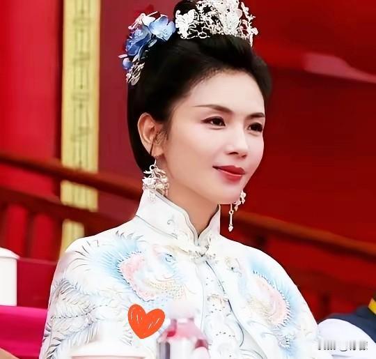 明眼人都看得出来了，刘涛之所以能演妈祖，不是她演技有多好，而是她集天时地利人