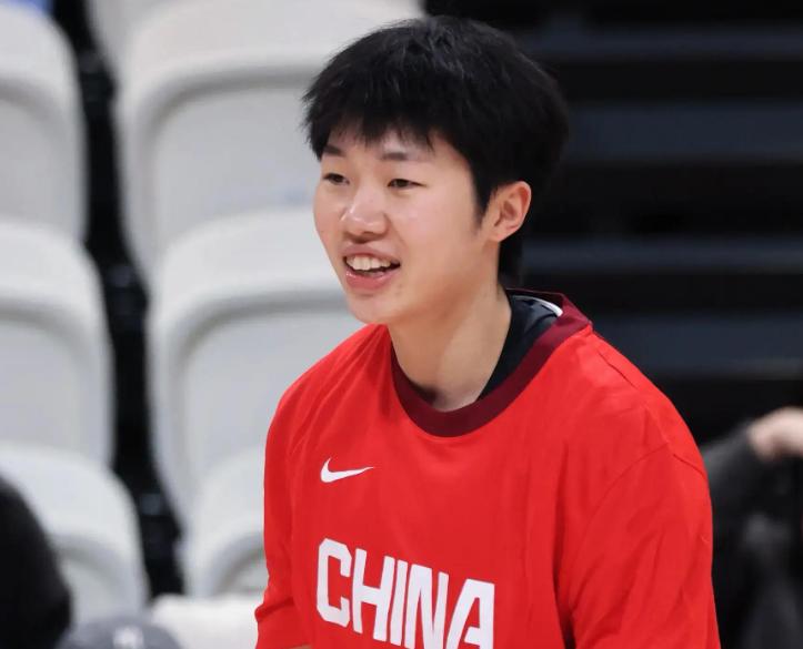 中国男女篮结束亚运会征程后，两队主教练的位置依旧稳如泰山。女篮方面，则顺势将一贯