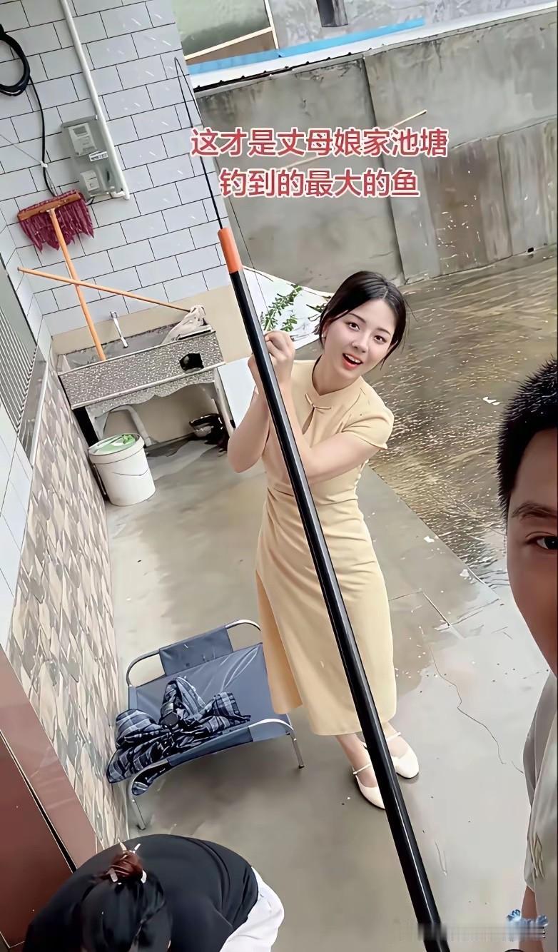 娶到这样的老婆，不宠上天，都说不过去！