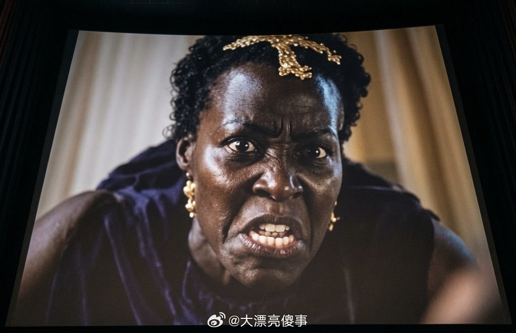 无奖竞猜，她是谁？提示一下，她是西方神话里家喻户晓的美女，曾因为绝世的美貌在古希