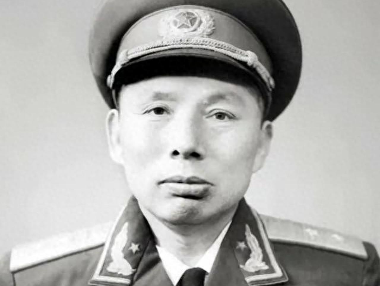 1941年2月7日，外号“张疯子”的张仁初率部在郯马重坊遭遇数百扫荡日伪军。面