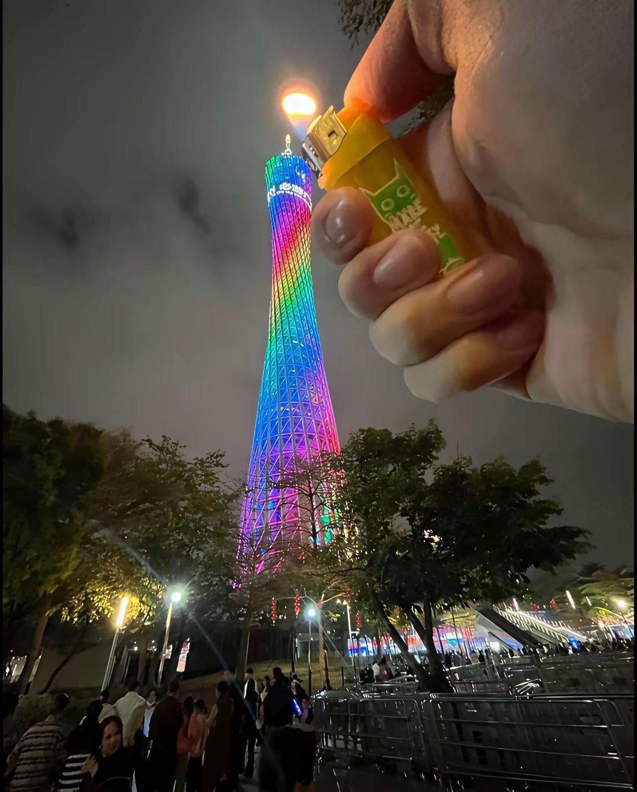 挺逗的错位图片，富有创造力，拍出来的个个都是大神。